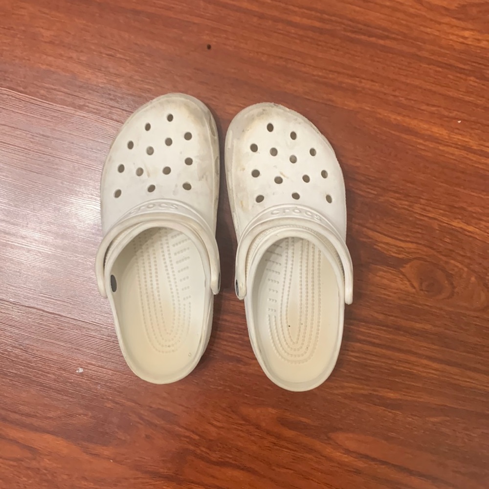 white crocs size 8 womens
